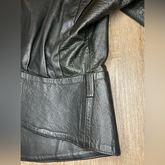 Vintage Womens Black Leather Jacket Puff Sleeve Padded Shoulder Saint Denis L 10 - Picture 8 of 9